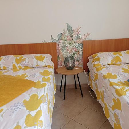 Profumo Di Basilico Home Genua Exteriör bild