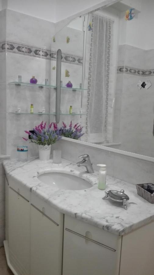 Profumo Di Basilico Home Genua Exteriör bild